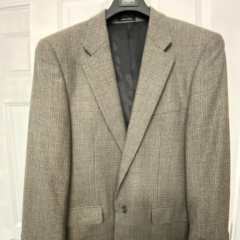 Men's Grey & Black Tweed Sport Coat - Size 42R